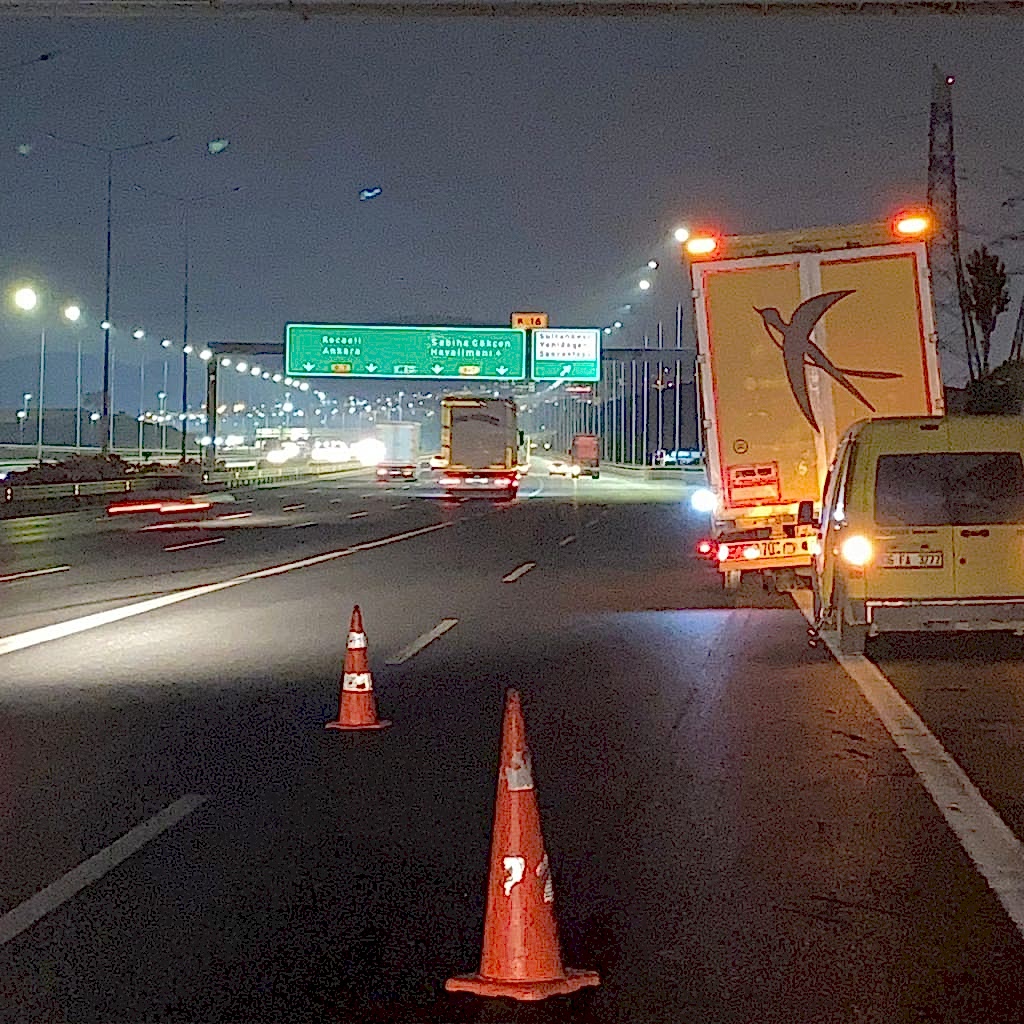 Otoyol Acil Yardım Lastik